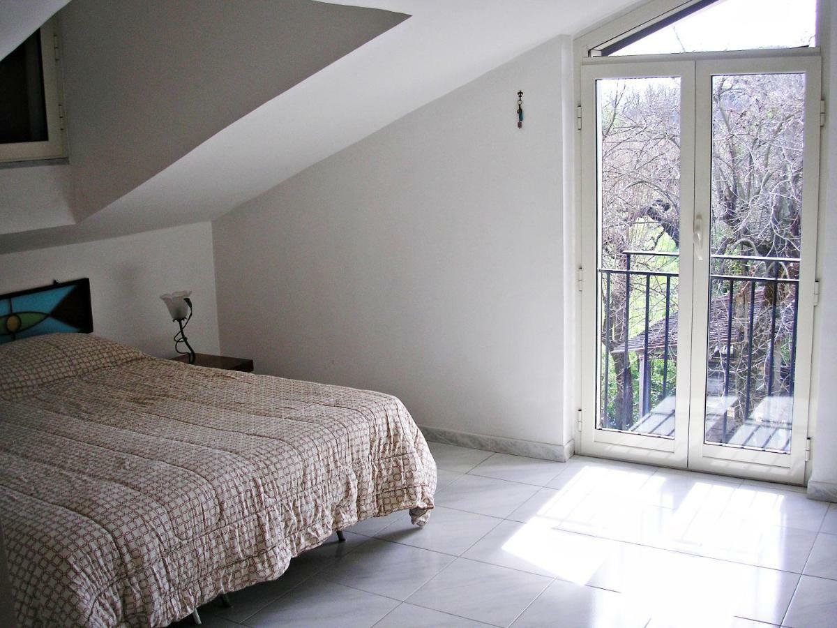 Appartamento Per 4 Persone Acerra Екстериор снимка